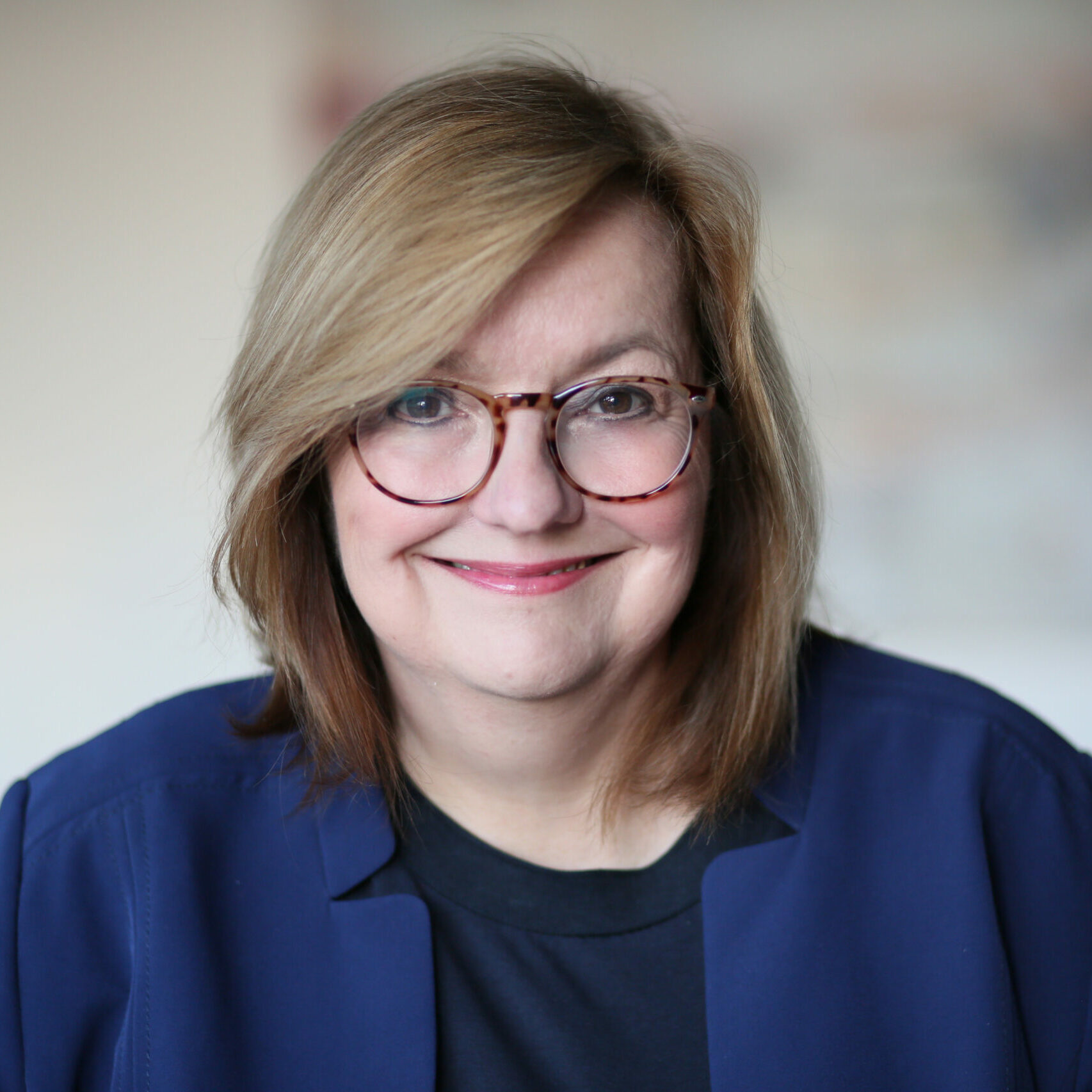 Dr. Ruth Hecker